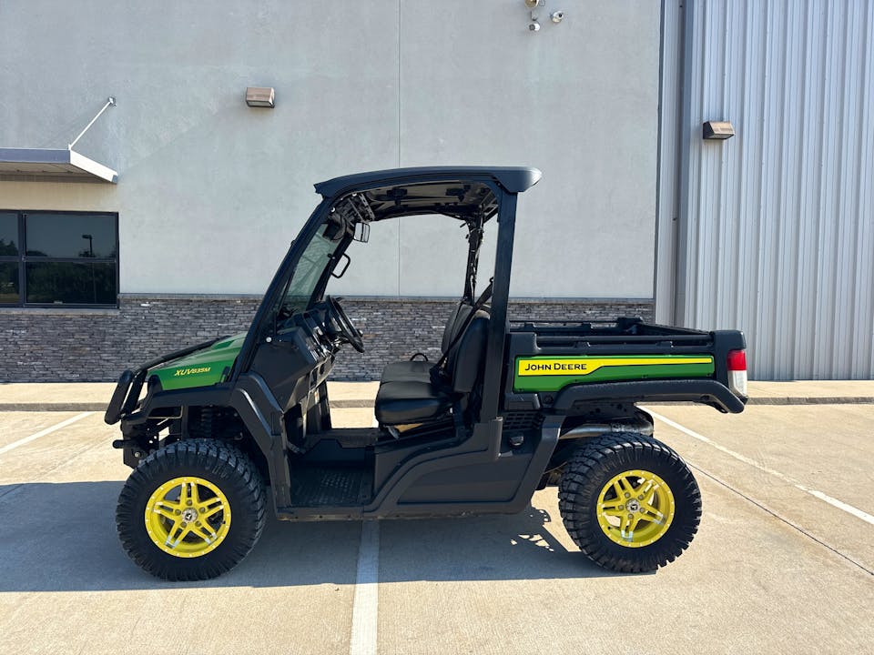 John Deere XUV835M