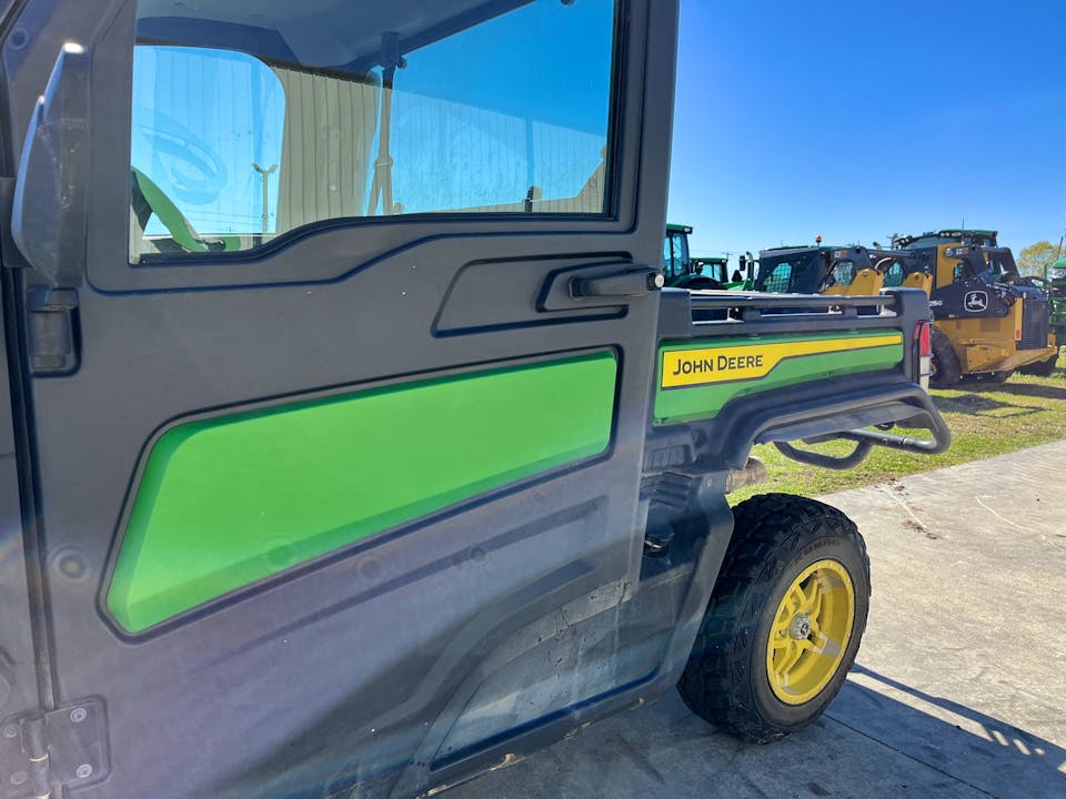 John Deere XUV835M