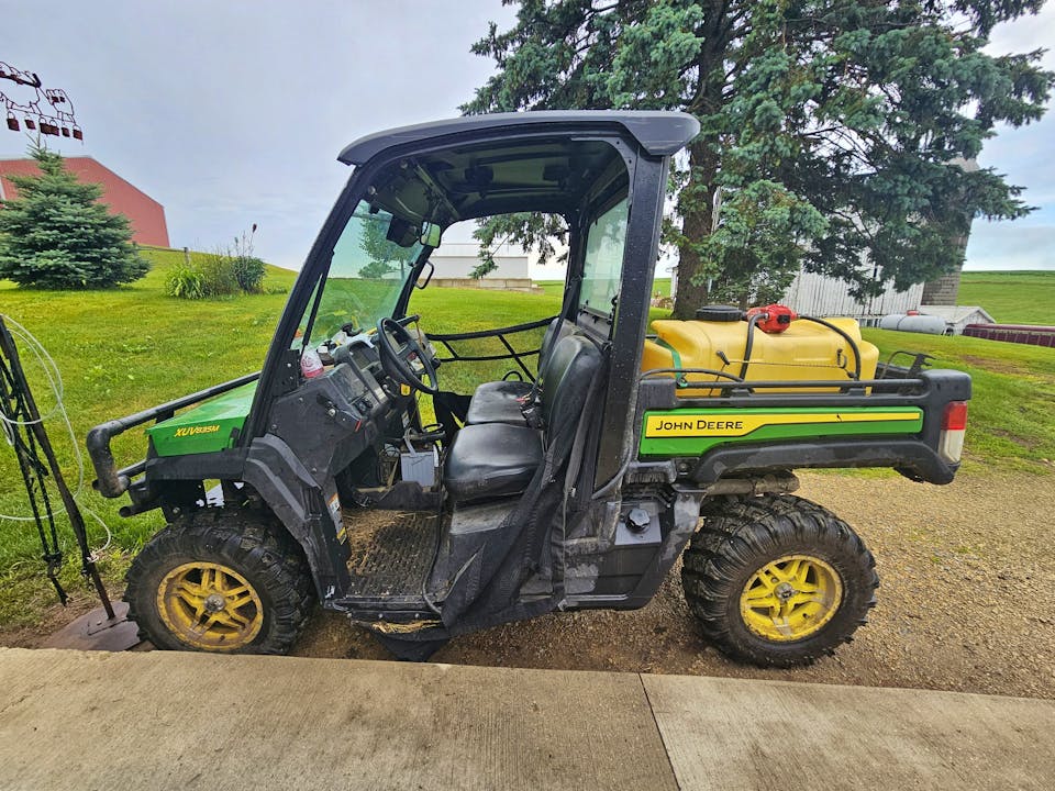 John Deere XUV835M