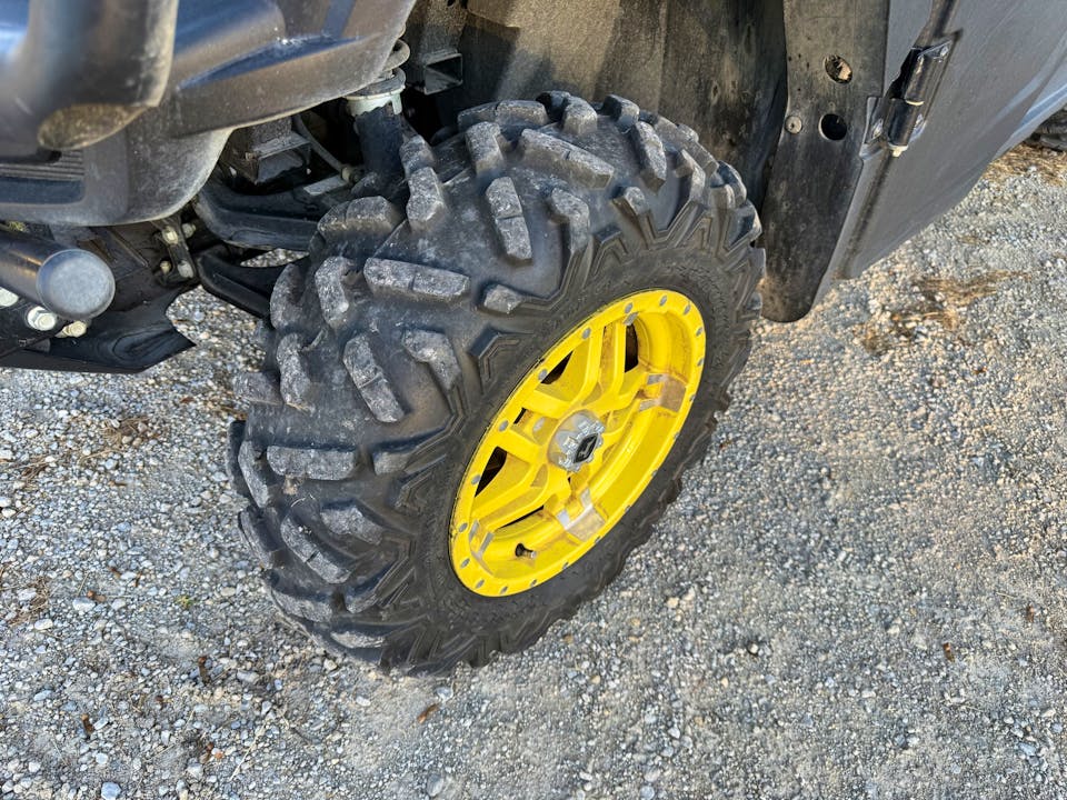 John Deere XUV835M