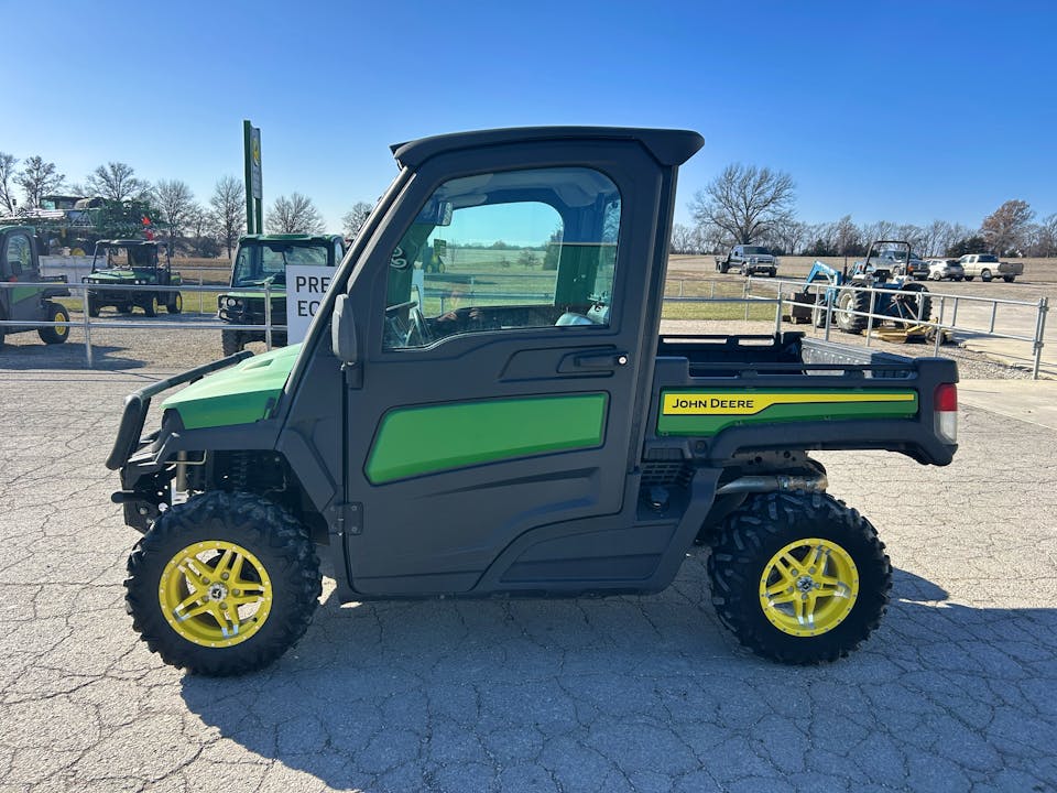 John Deere XUV835M