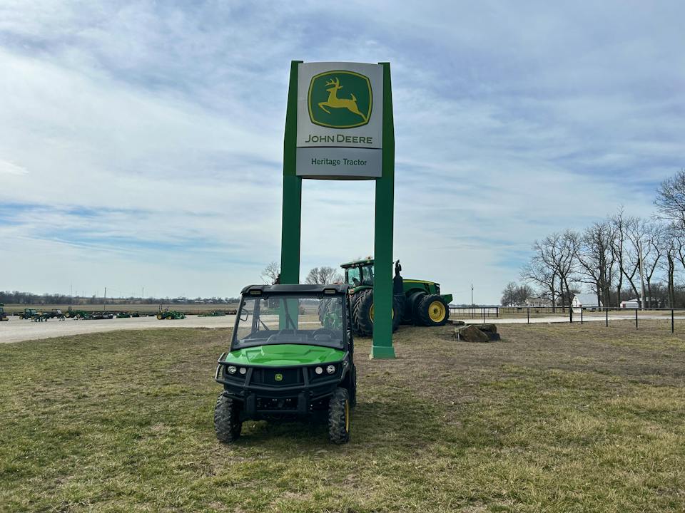 John Deere XUV835M