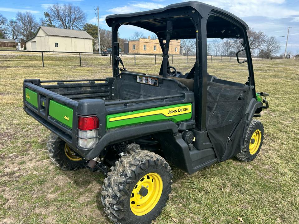 John Deere XUV835M