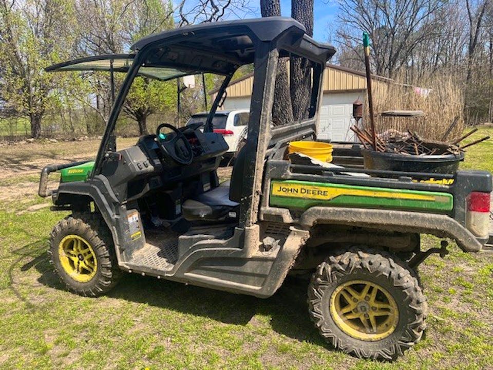 John Deere XUV835M