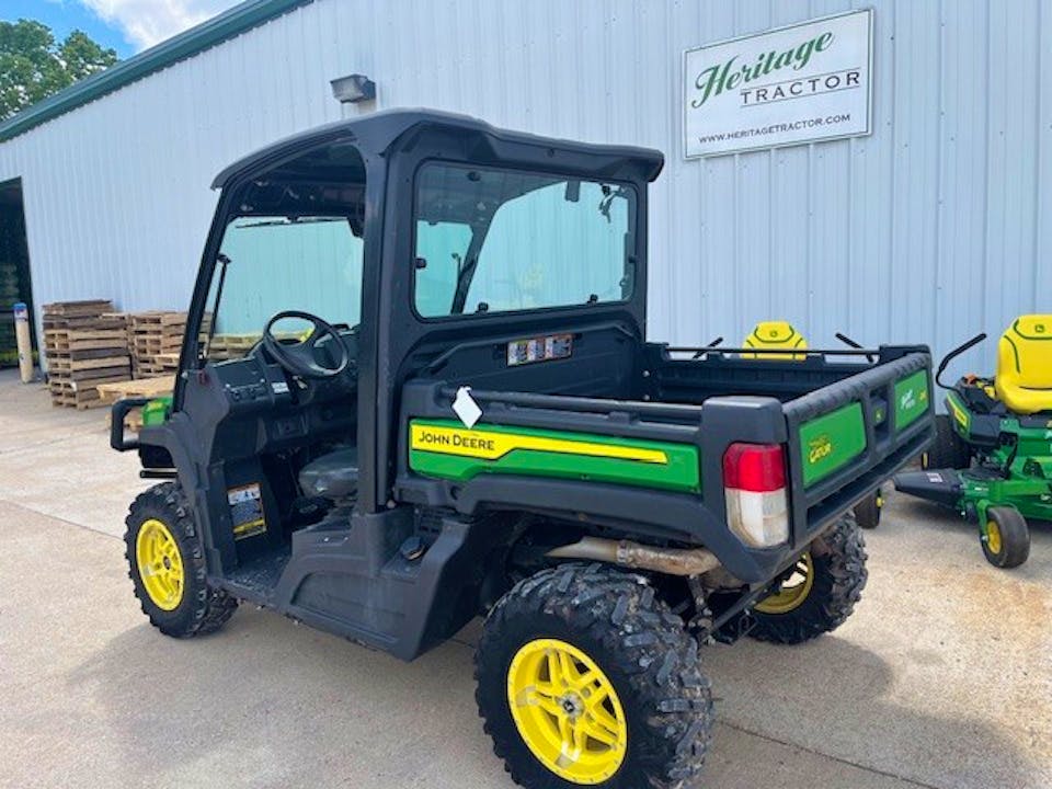 John Deere XUV835M