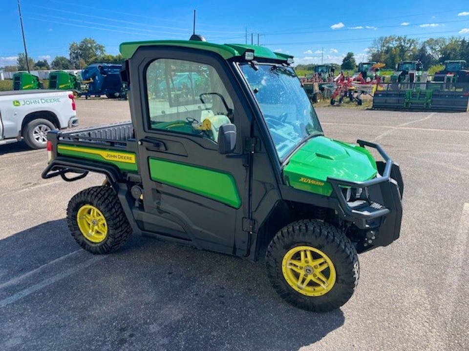 John Deere XUV835R