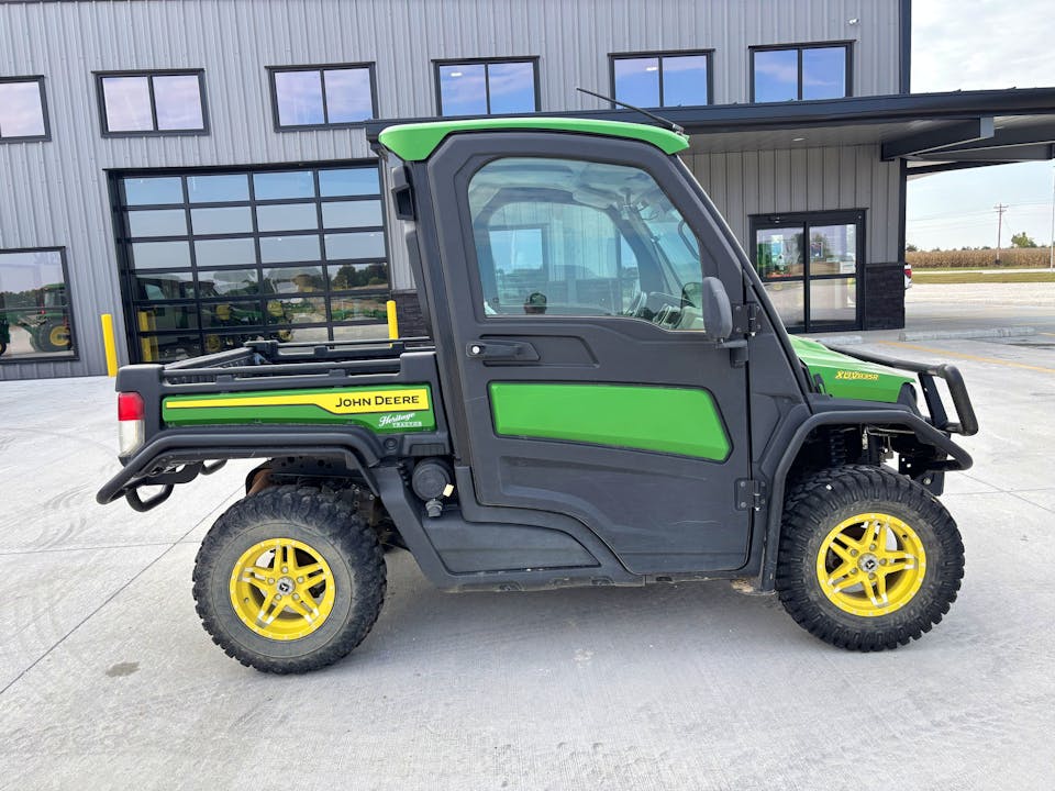 John Deere XUV835R