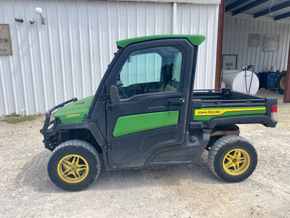 John Deere XUV835R
