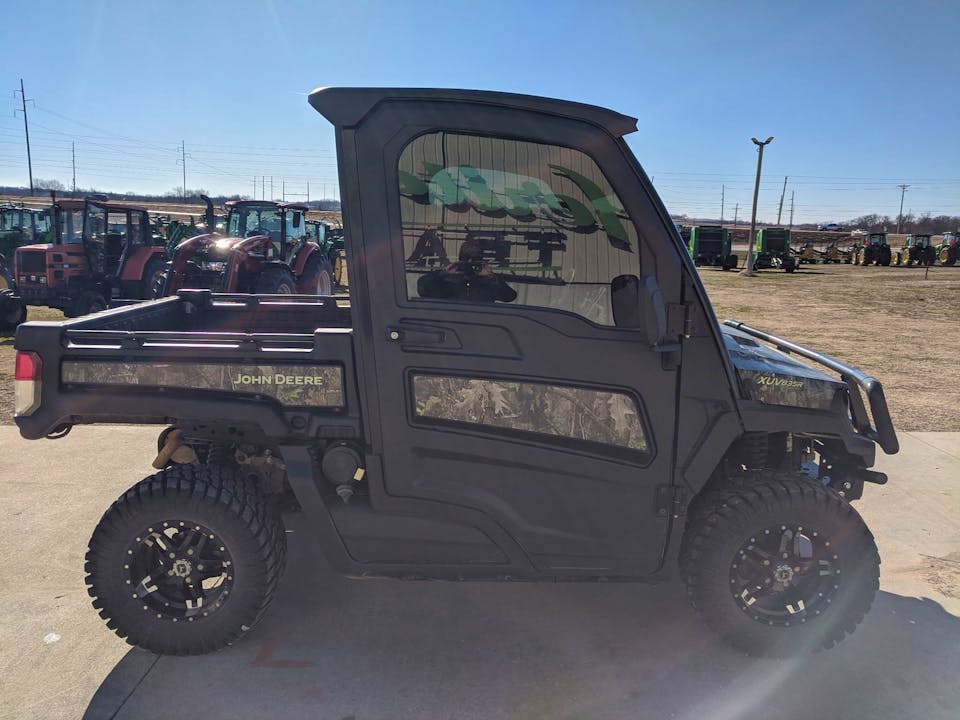 John Deere XUV835R