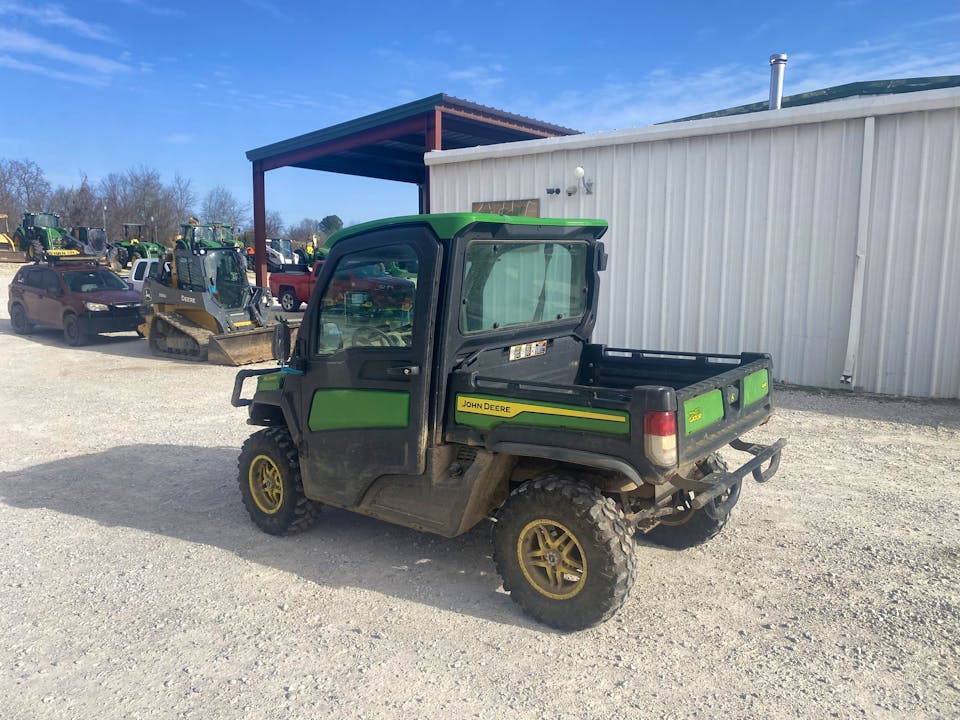 John Deere XUV835R