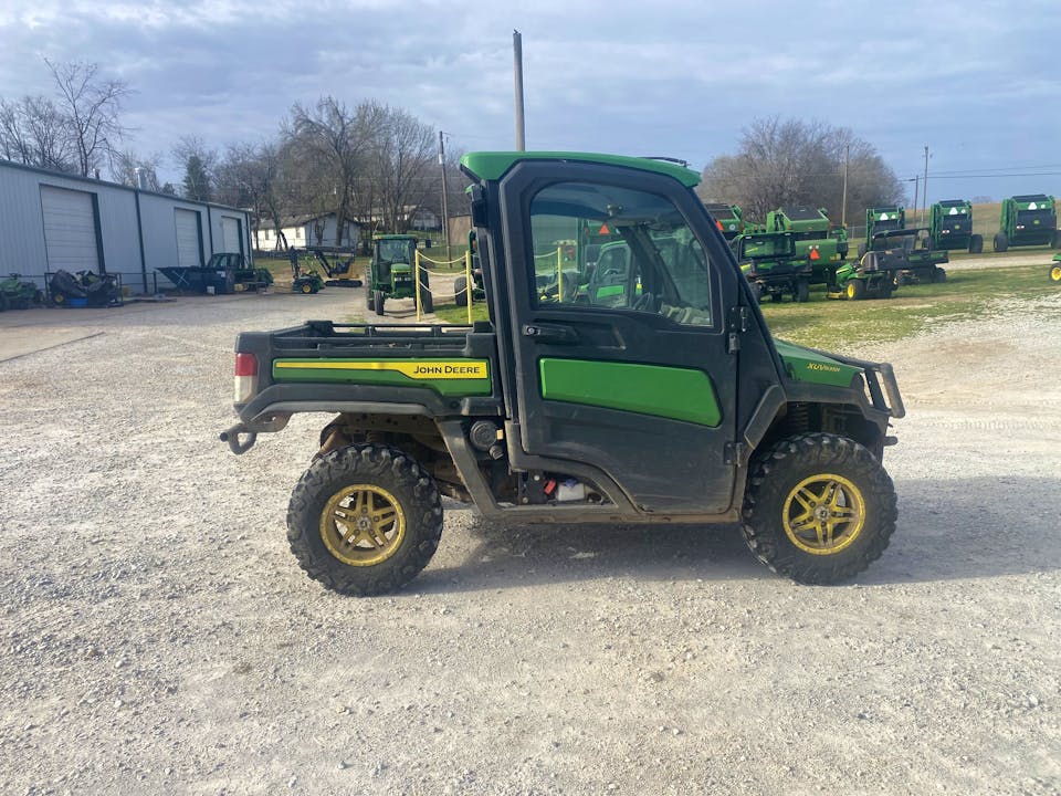John Deere XUV835R