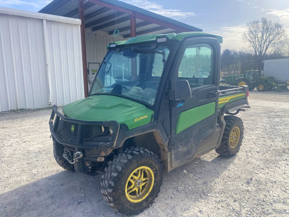 John Deere XUV835R