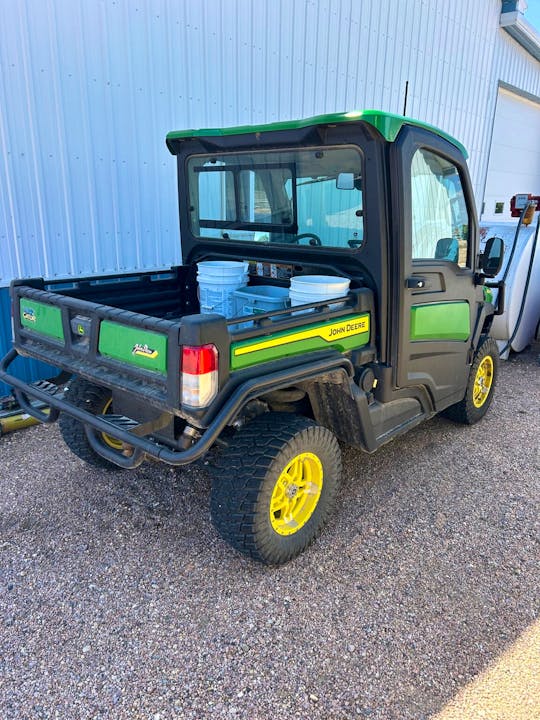 John Deere XUV835R