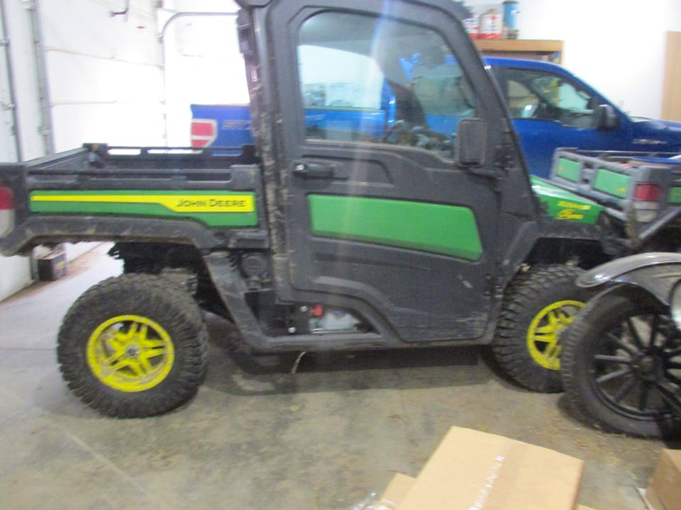 John Deere XUV865M