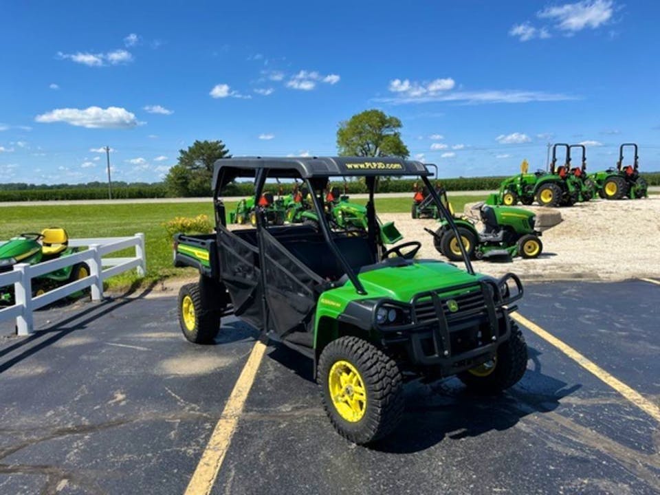 John Deere XUV825M S4