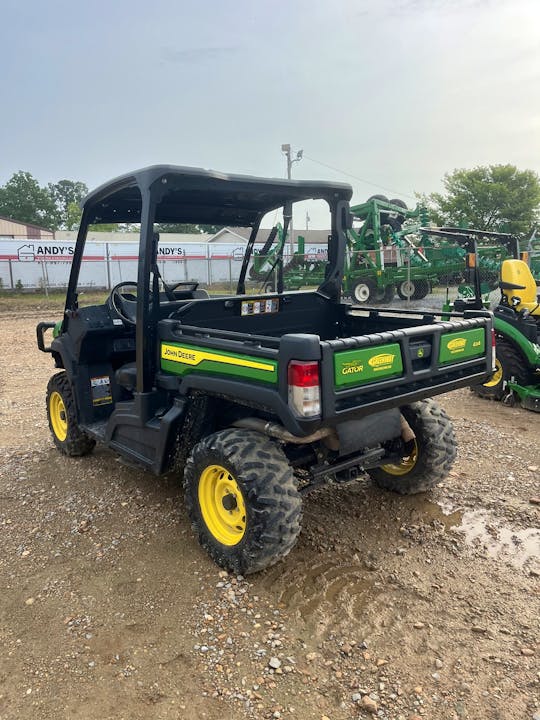 John Deere XUV835M