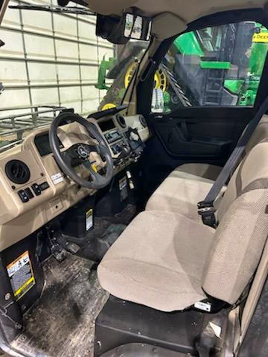 John Deere XUV835R