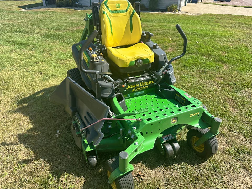 John Deere Z930M