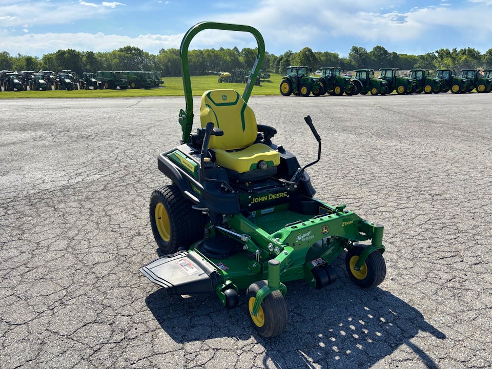 John Deere Z930R