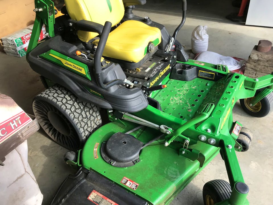 John Deere Z950M