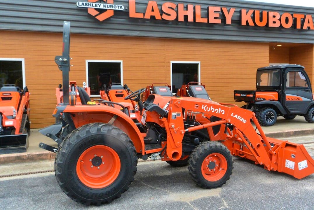 Kubota L3302HST