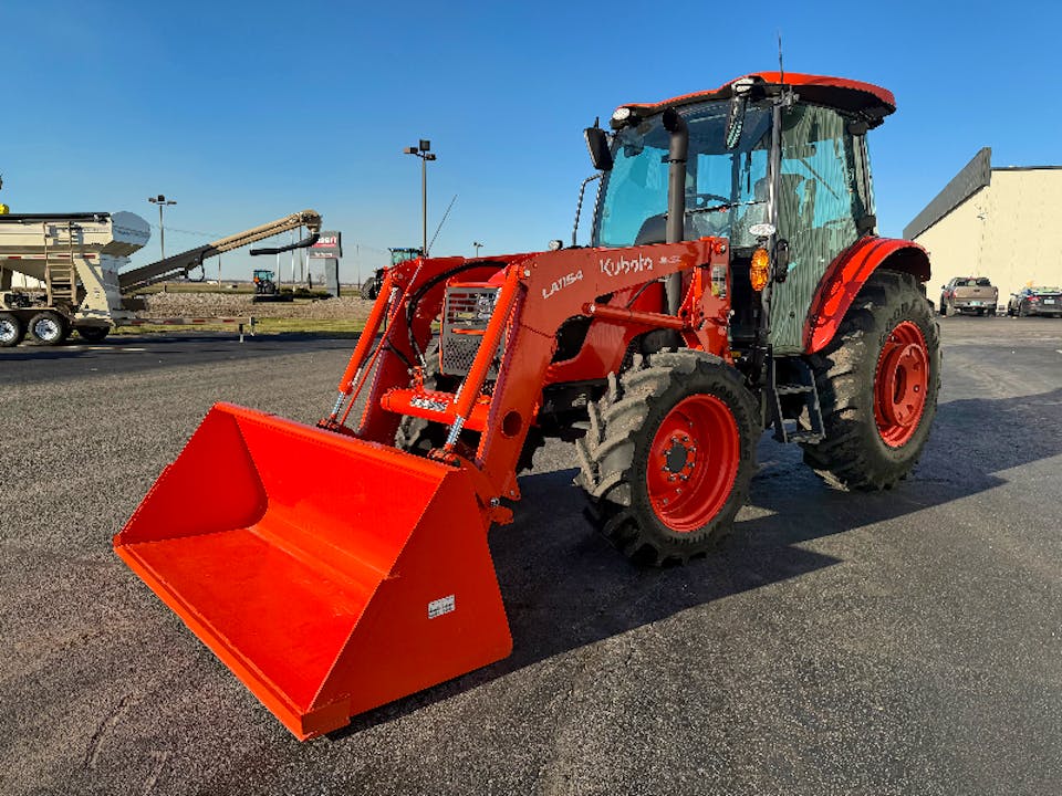 Kubota M4-071