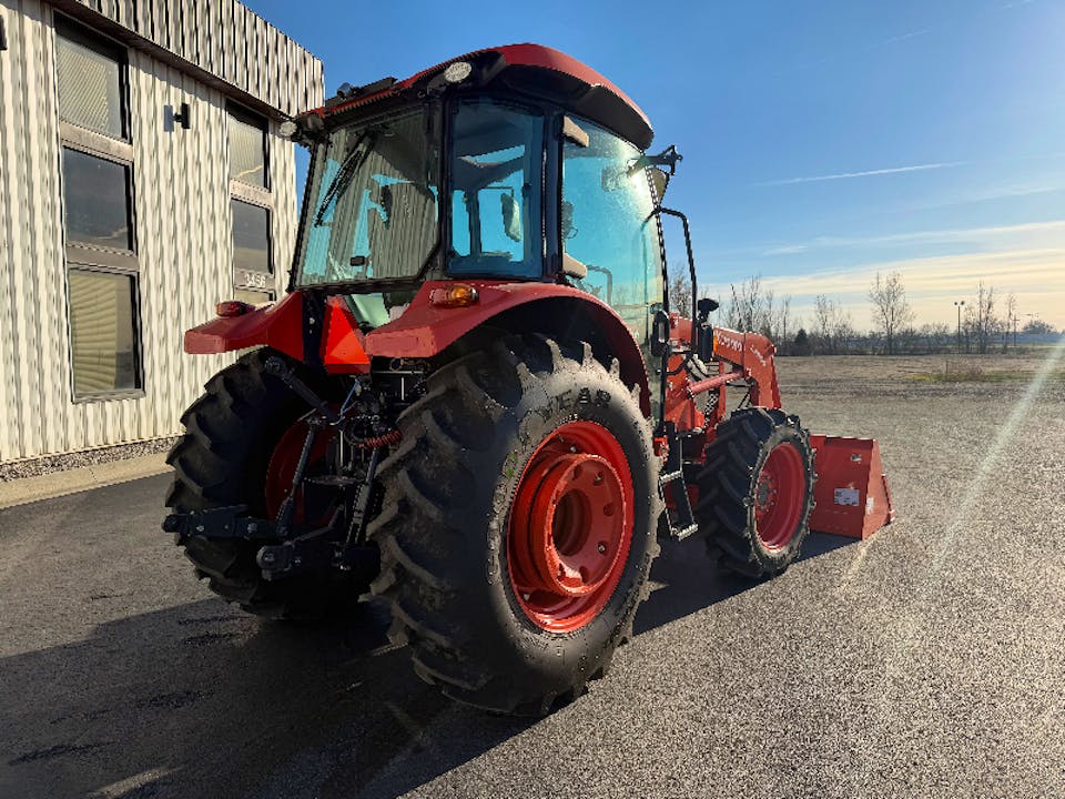 Kubota M4-071