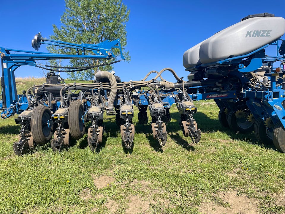 Kinze 4905