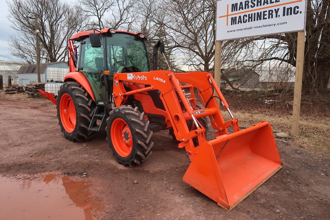 Kubota M7060HDC12