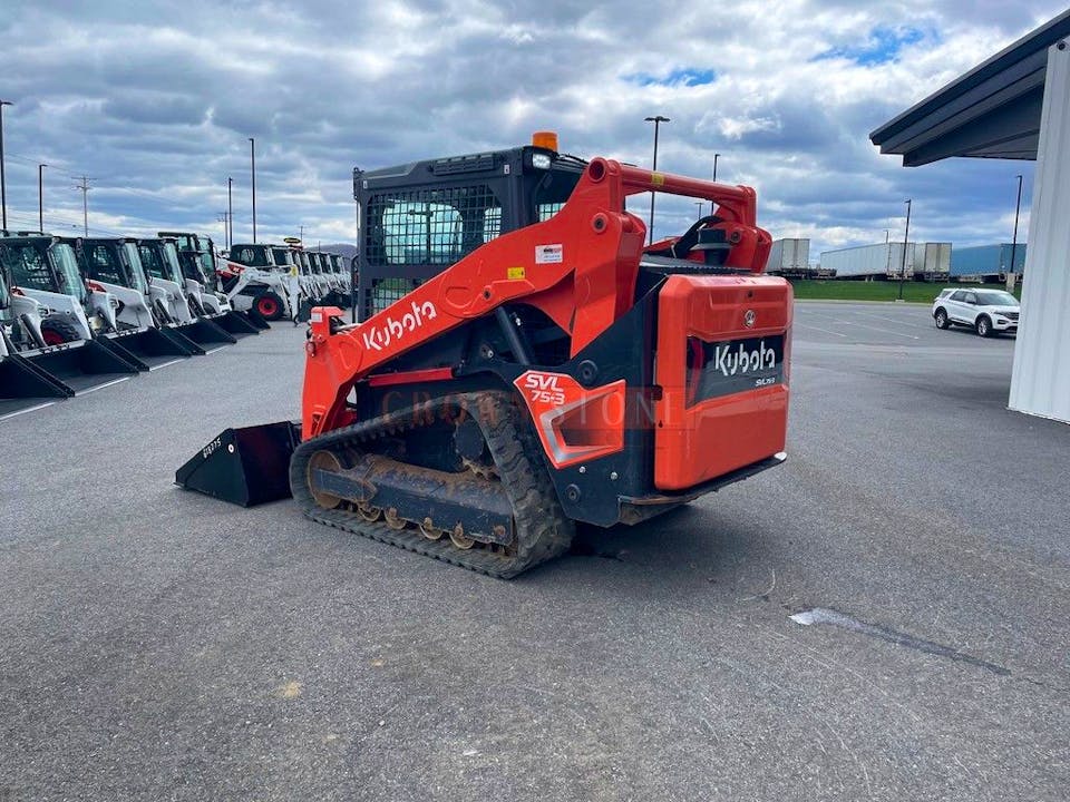 Kubota SVL75-3