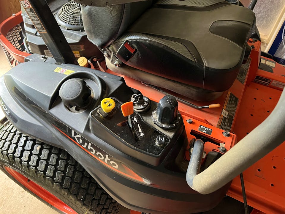 Kubota Z422KWT