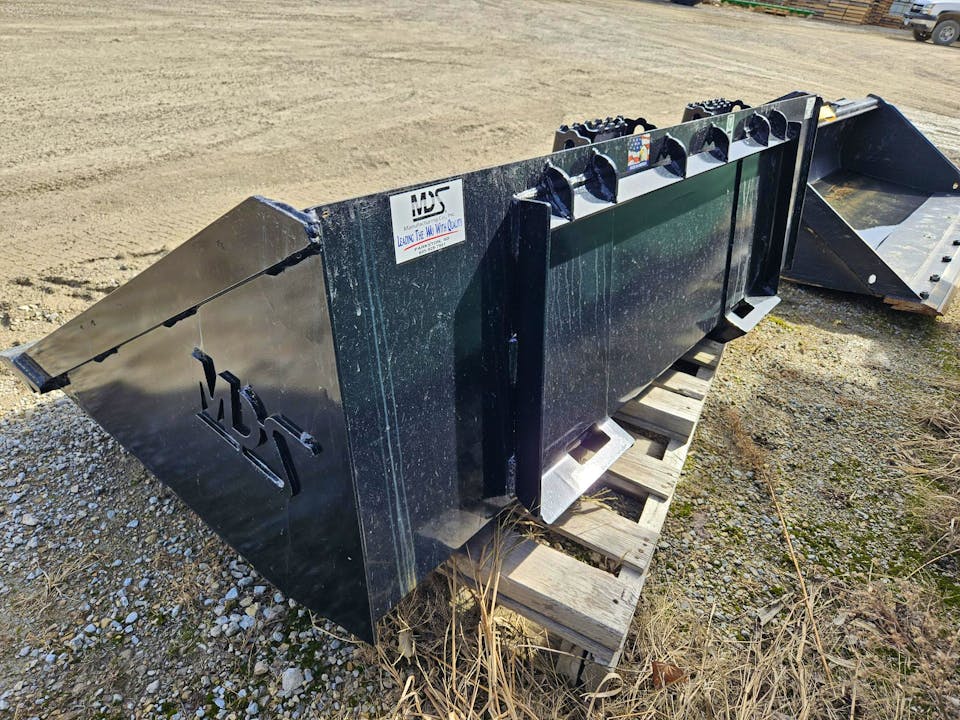 MDS 72 IN Construction Bucket