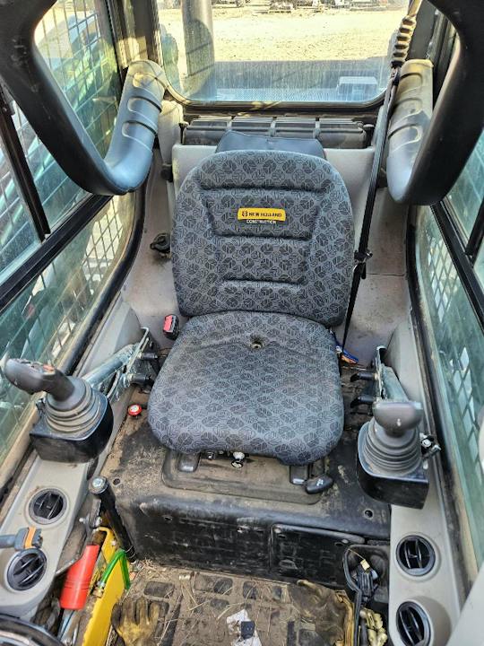 New Holland C345