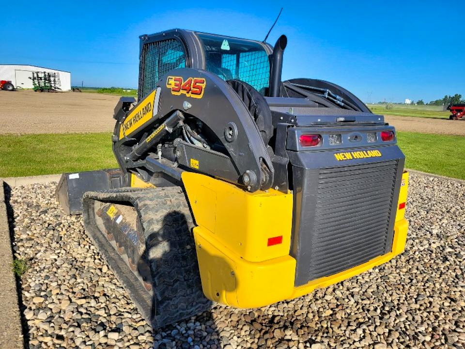 New Holland C345