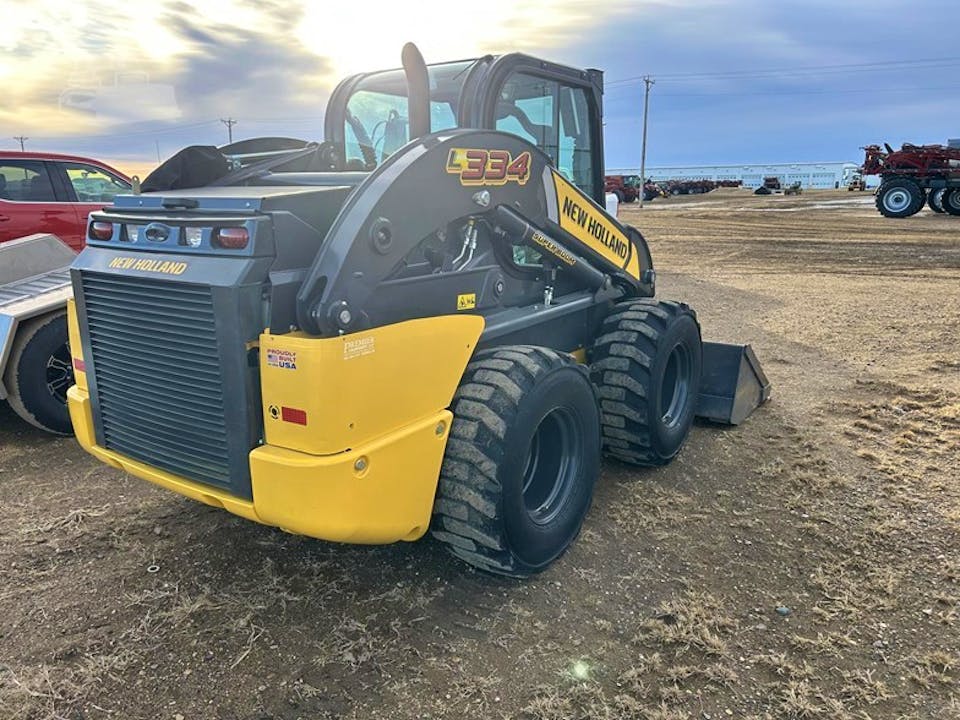 New Holland L334