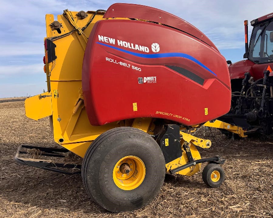 NEW HOLLAND RB560