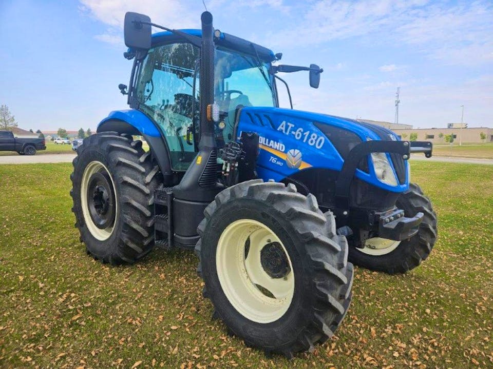 NEW HOLLAND T6180
