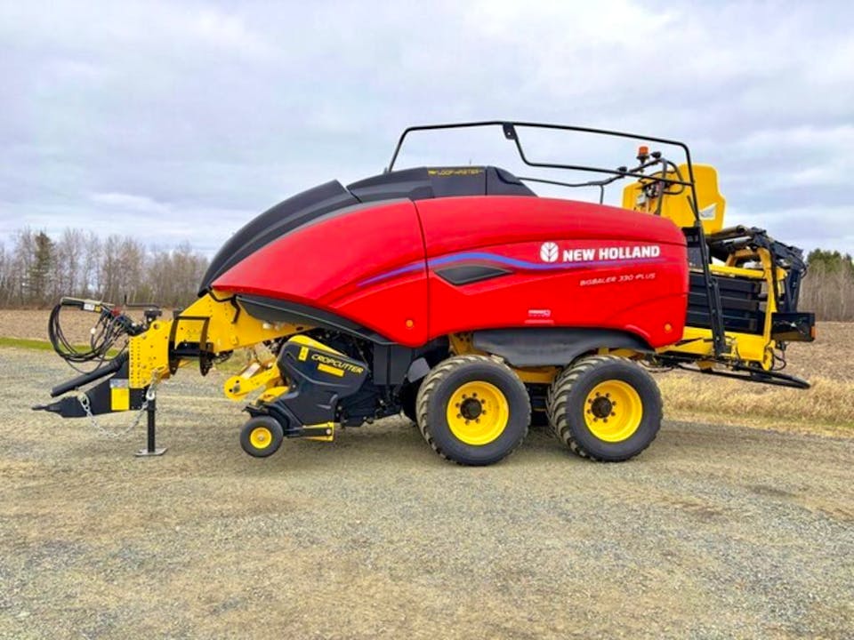New Holland BB330R PLUS
