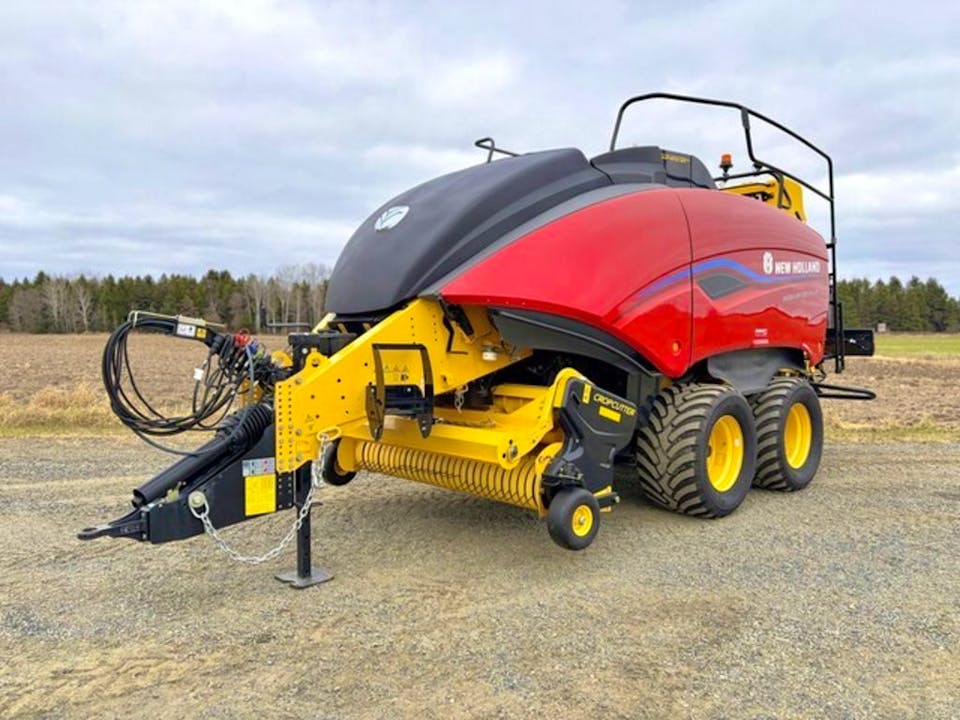 New Holland BB330R PLUS