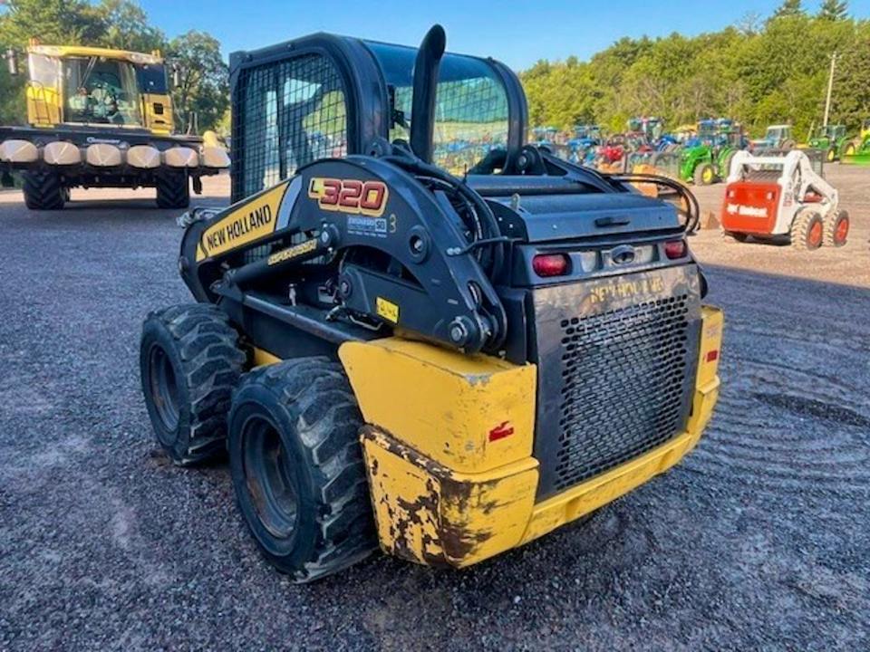 New Holland L320CHAM2