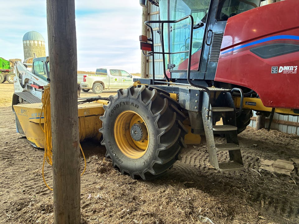 New Holland Speedrower 260
