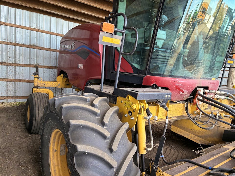 New Holland Speedrower 260