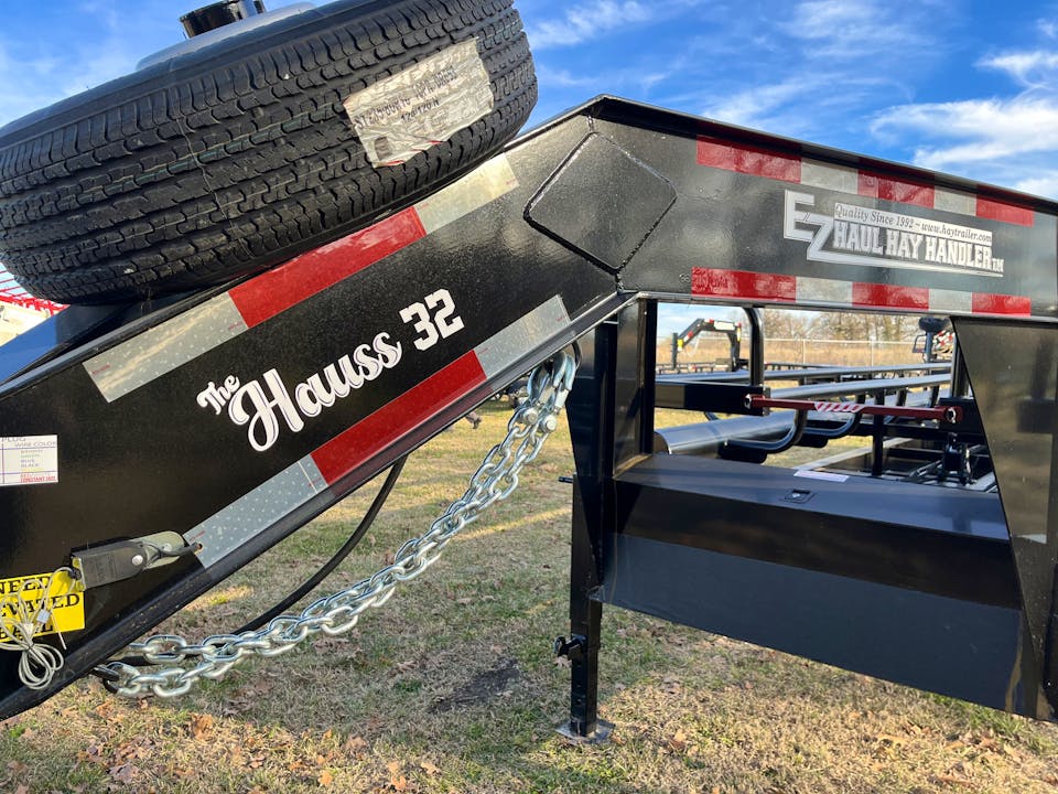 Other EZ HAUL HAY HANDLER 32'