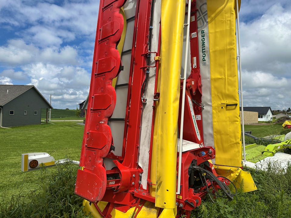 Pottinger V10000