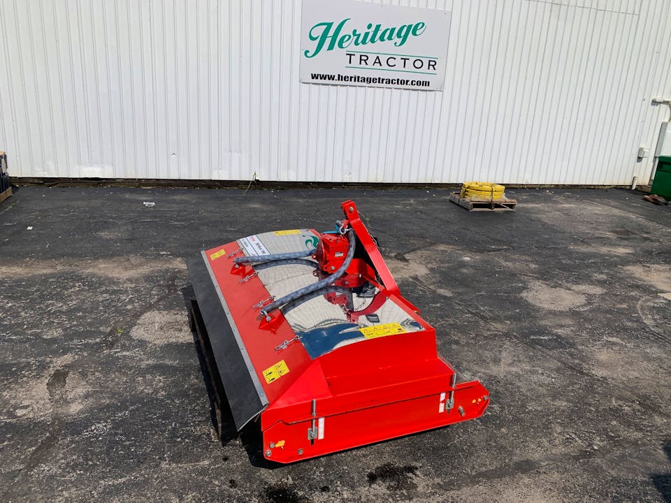 Trimax Striker 190