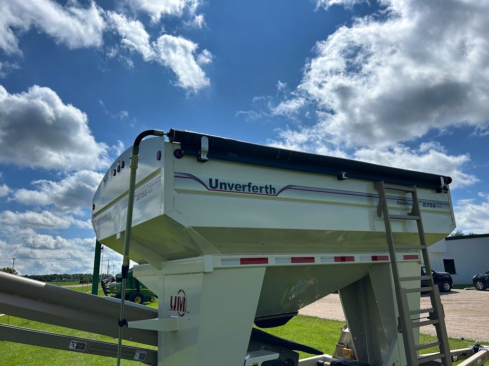 Unverferth 2755XL SEED TENDER