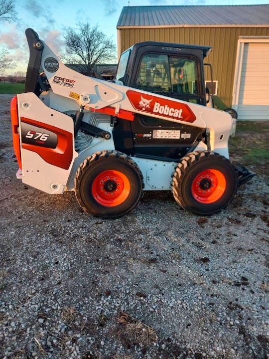 Bobcat S76