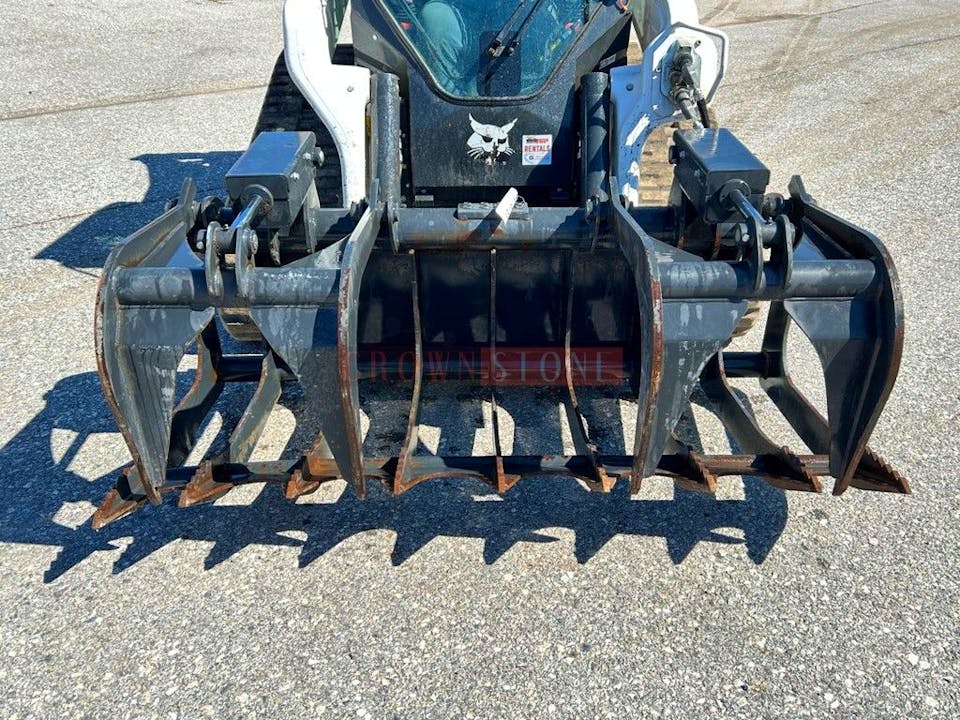 Bobcat 72" Root Grapple