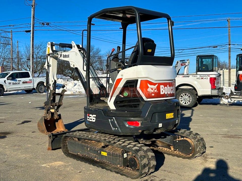 Bobcat E26R