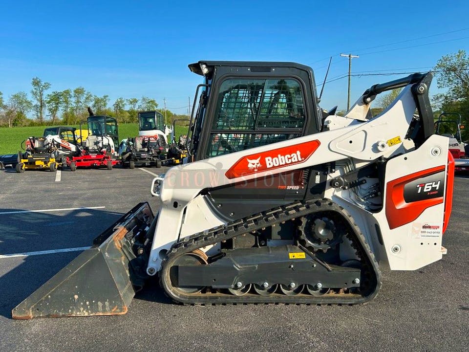 Bobcat T64
